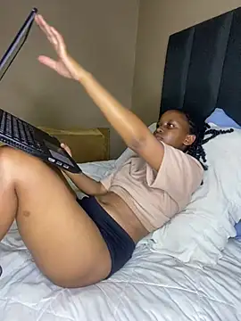 curvypetite1 webcam