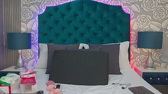 BunnyRosee webcam