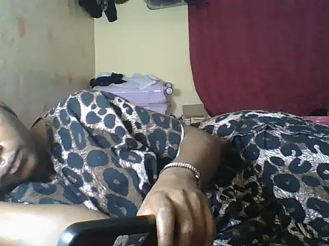 Wavyprincess webcam