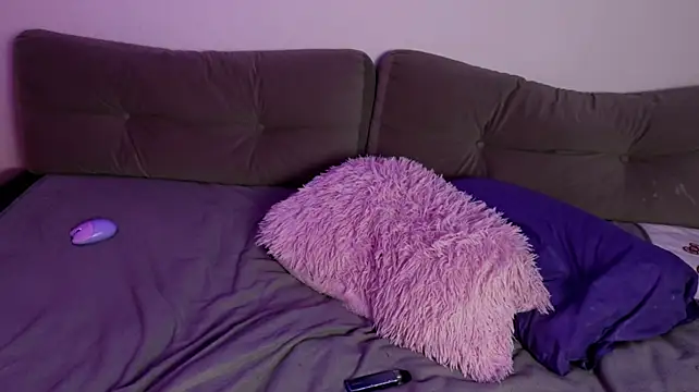 LadyTrep webcam