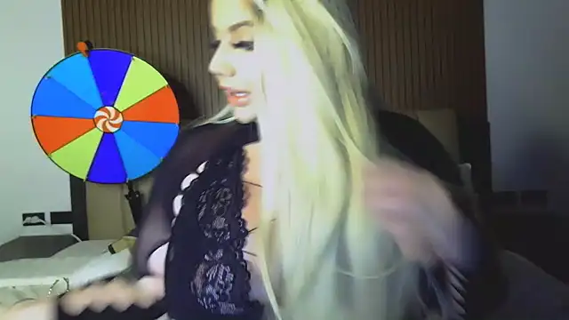 KaylaBossDoll webcam