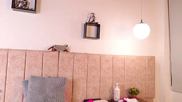 Zoehot_11 webcam