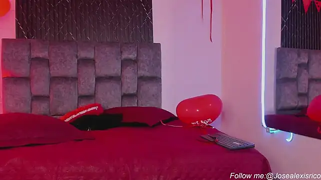 Alexxus_Smith webcam