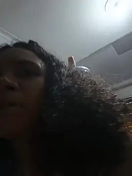 Little18Doll webcam