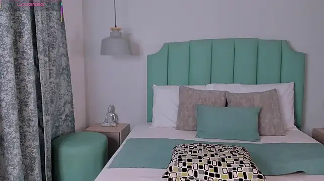 nela_moretti webcam