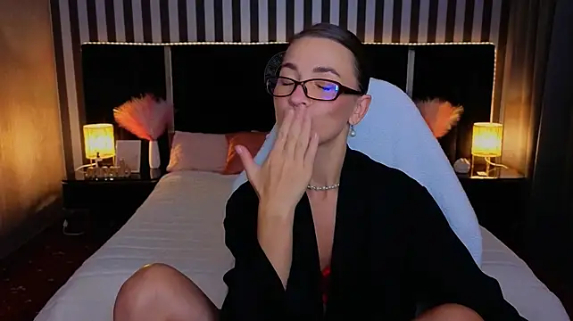 GracefulMichelle webcam
