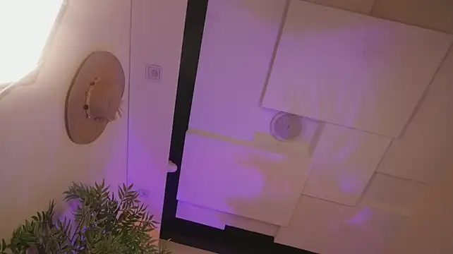 Tessa_ruxh webcam