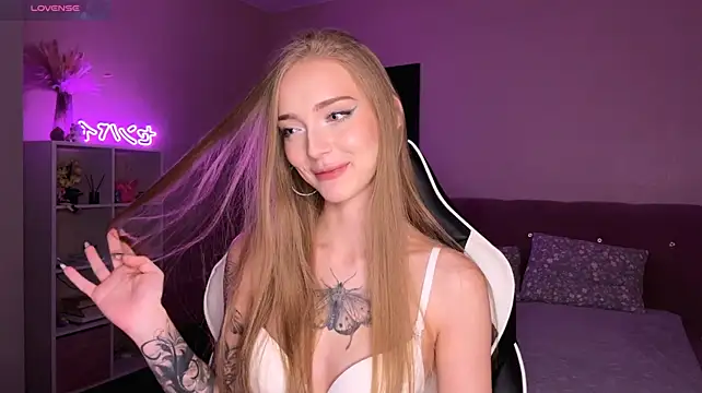 callme_eva webcam