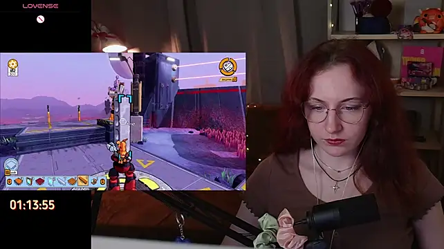 PricklyPeach webcam