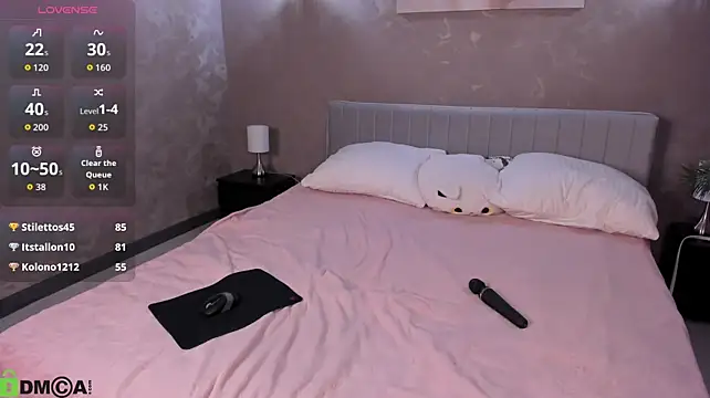 Cirilla_Rose webcam