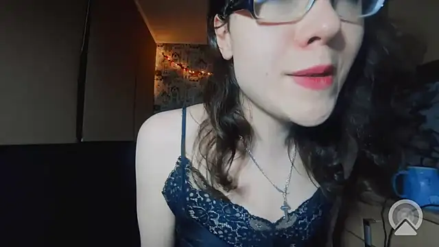 RachelSav webcam