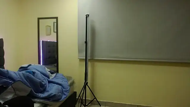 julieta-miller webcam