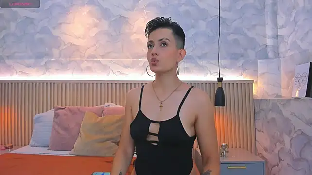 ZoeHenao webcam