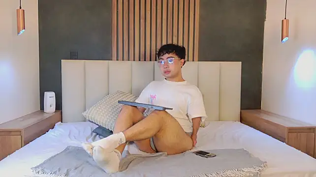 Sam_Velvett webcam