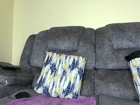 naughty-ebony1 live cam