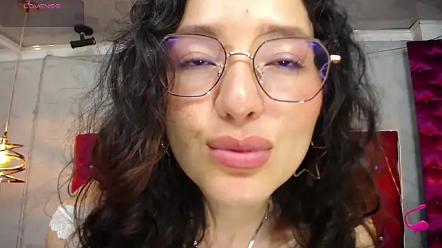 Samantha-lovve webcam