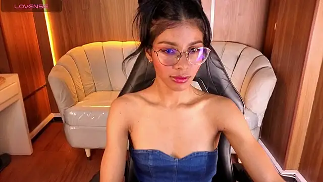 Alina_b_ webcam