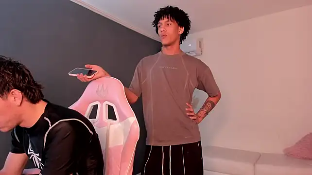 Handsomeboyss19