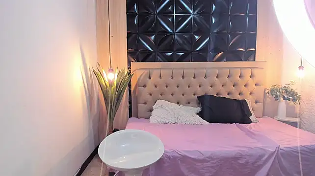 Valery__Rosse webcam