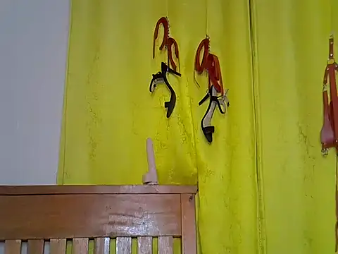Naughty_recious
