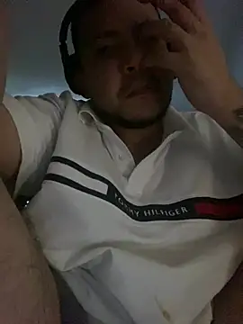 GusanoDelicioso live cam preview