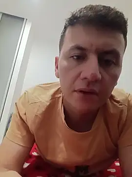 Maduro-Mariquita live cam preview