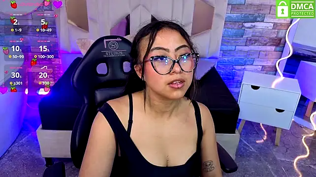 Amhira_Tay live cam preview