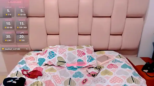 naomi_cute19