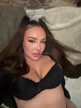 SpanishYoungGirl