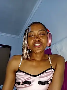 GoodinbedAfricann live cam preview