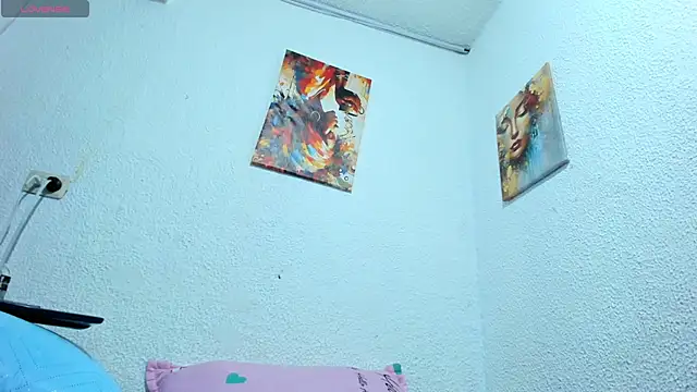 Lola_wish1 webcam