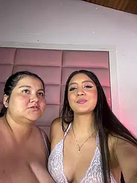AmaranttayLunay webcam