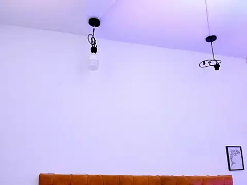 Katty_West webcam