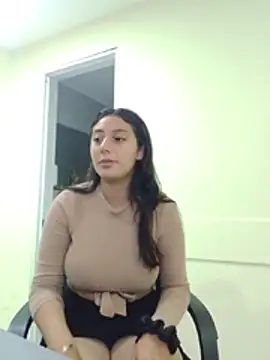 caroline_bennett webcam