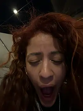 alana15 webcam