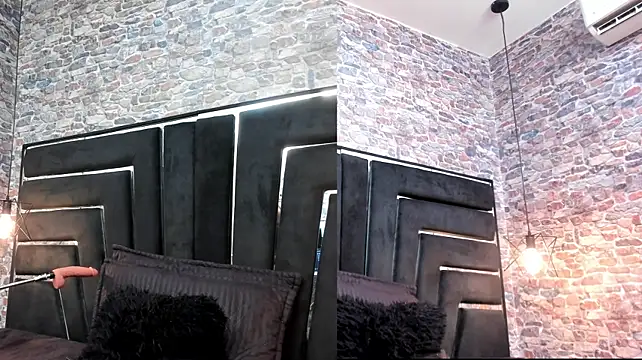 SARA_HORNEY webcam