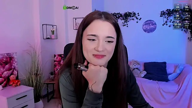 liana_kisses