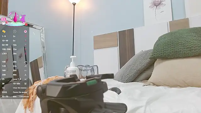 sophia_hadid webcam