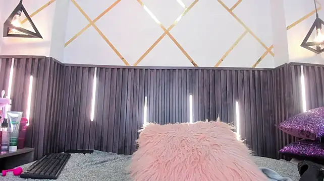 MeganNightt webcam