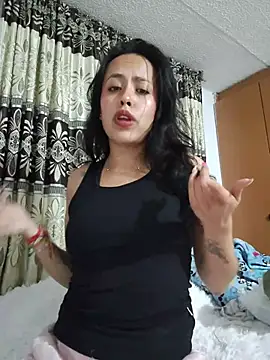 Queen_Ashly 🕧 online naked chat