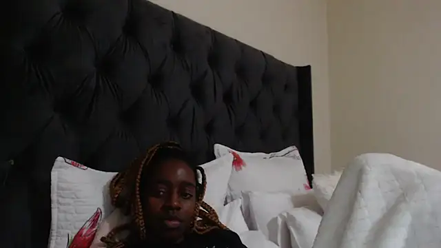 Sexynaughty_Girl 🕴 free cam