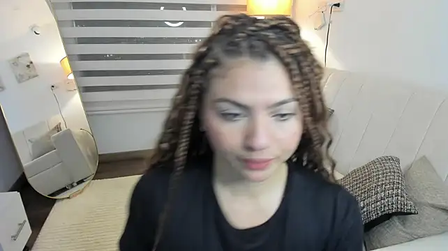 Ori_valentina webcam