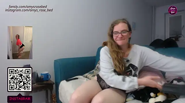 AmysRoseBed live cam preview