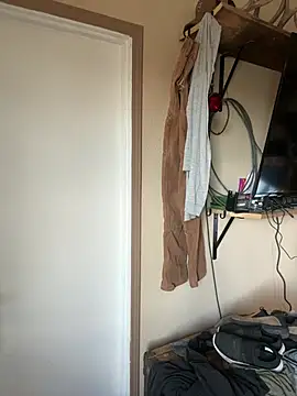 ThornsandHoney webcam