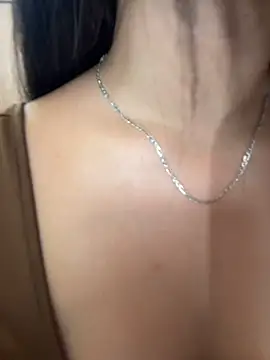 Valentina-gomezz webcam