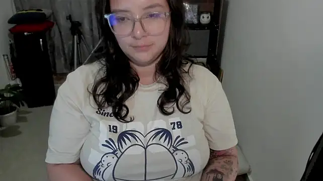 aika-dreams webcam