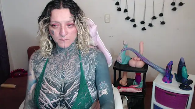 SLOPPYTITSS live cam preview