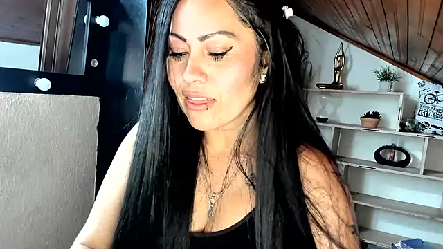 Tania_mature