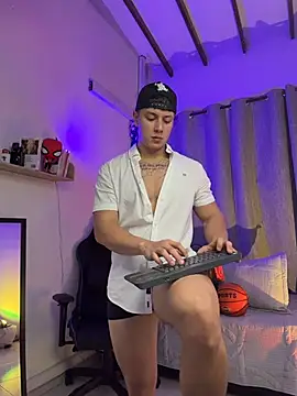 ASHTON_HILS webcam