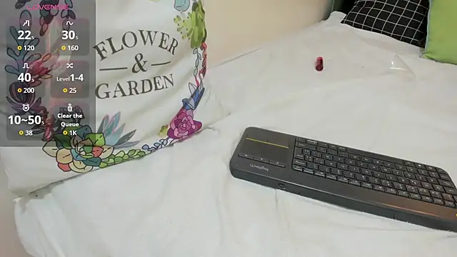Alejandra_18x webcam